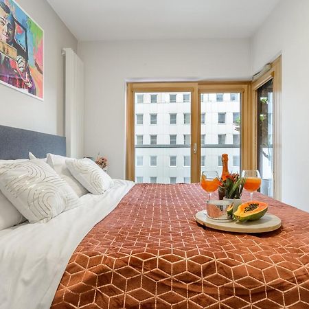Lumina Luxury Apartments In Mennica Residence Varšava Exteriér fotografie