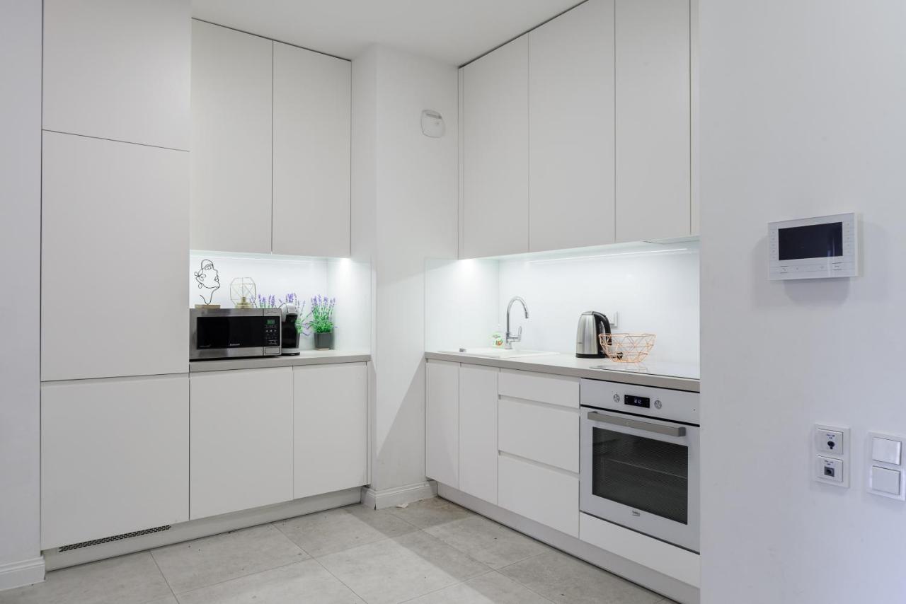 Lumina Luxury Apartments In Mennica Residence Varšava Exteriér fotografie