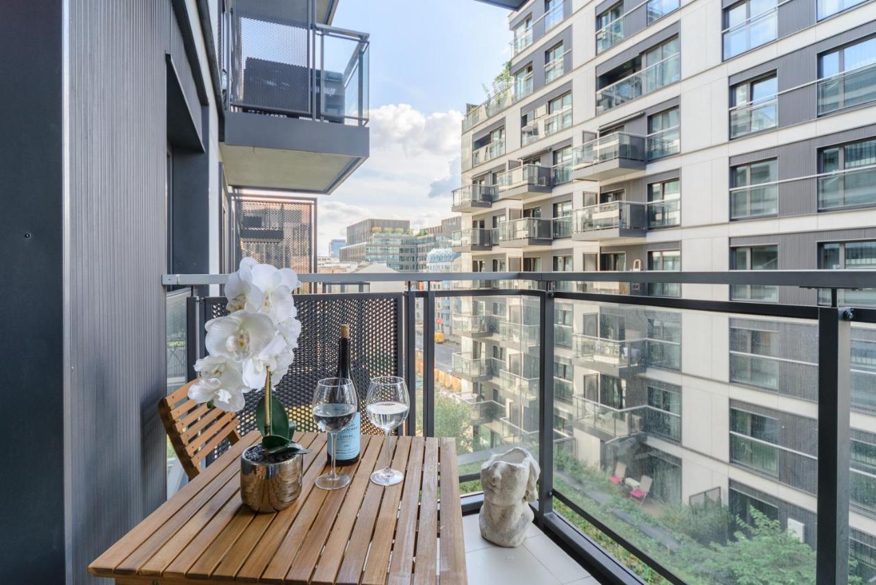 Lumina Luxury Apartments In Mennica Residence Varšava Exteriér fotografie