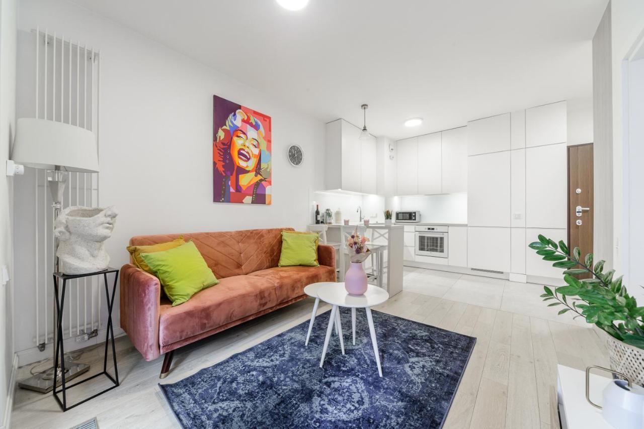 Lumina Luxury Apartments In Mennica Residence Varšava Exteriér fotografie