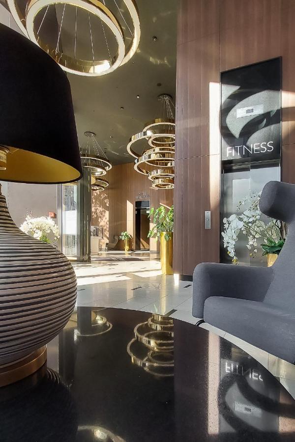 Lumina Luxury Apartments In Mennica Residence Varšava Exteriér fotografie